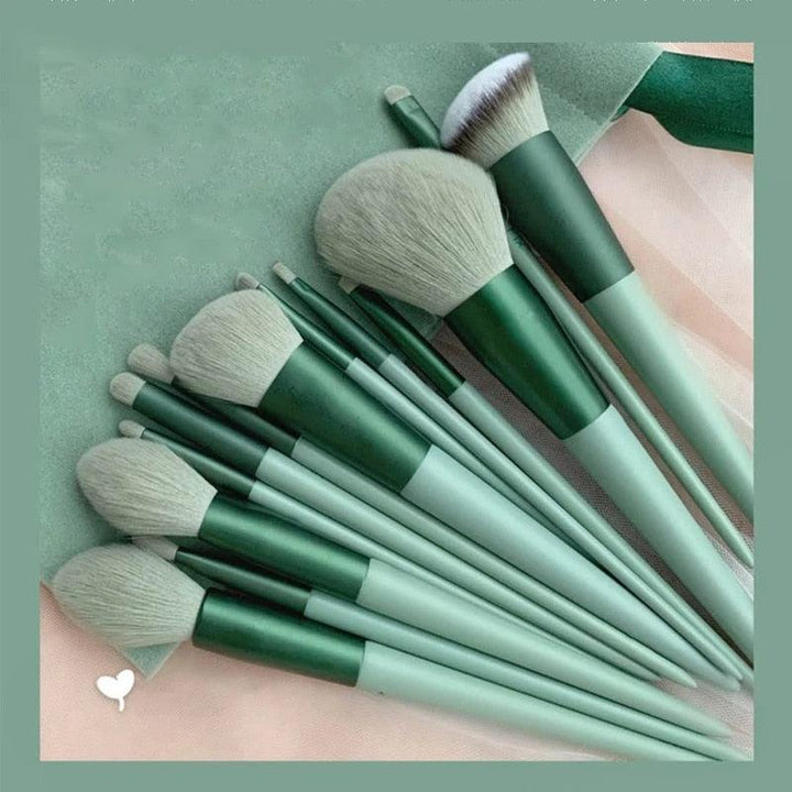 Soft Fluffy Makeup Brushes Set 13Pcs - Chic Beauty Stores